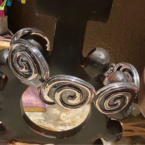 Silpada swirl logo bracelet